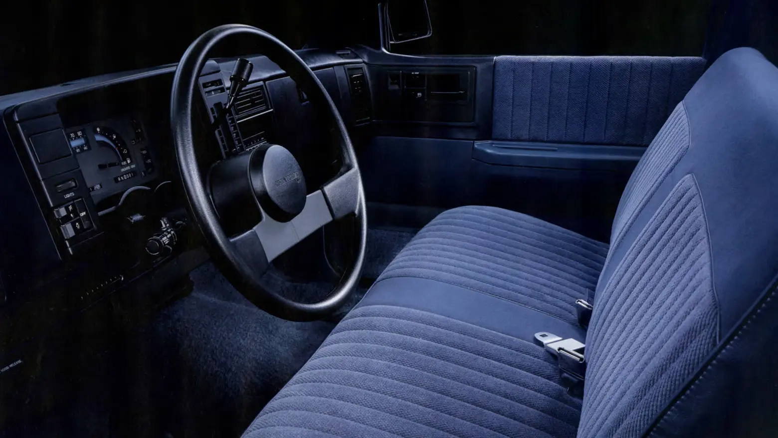 1988-chevrolet-s-10-pickup-blue-interior-car-back-catalogue