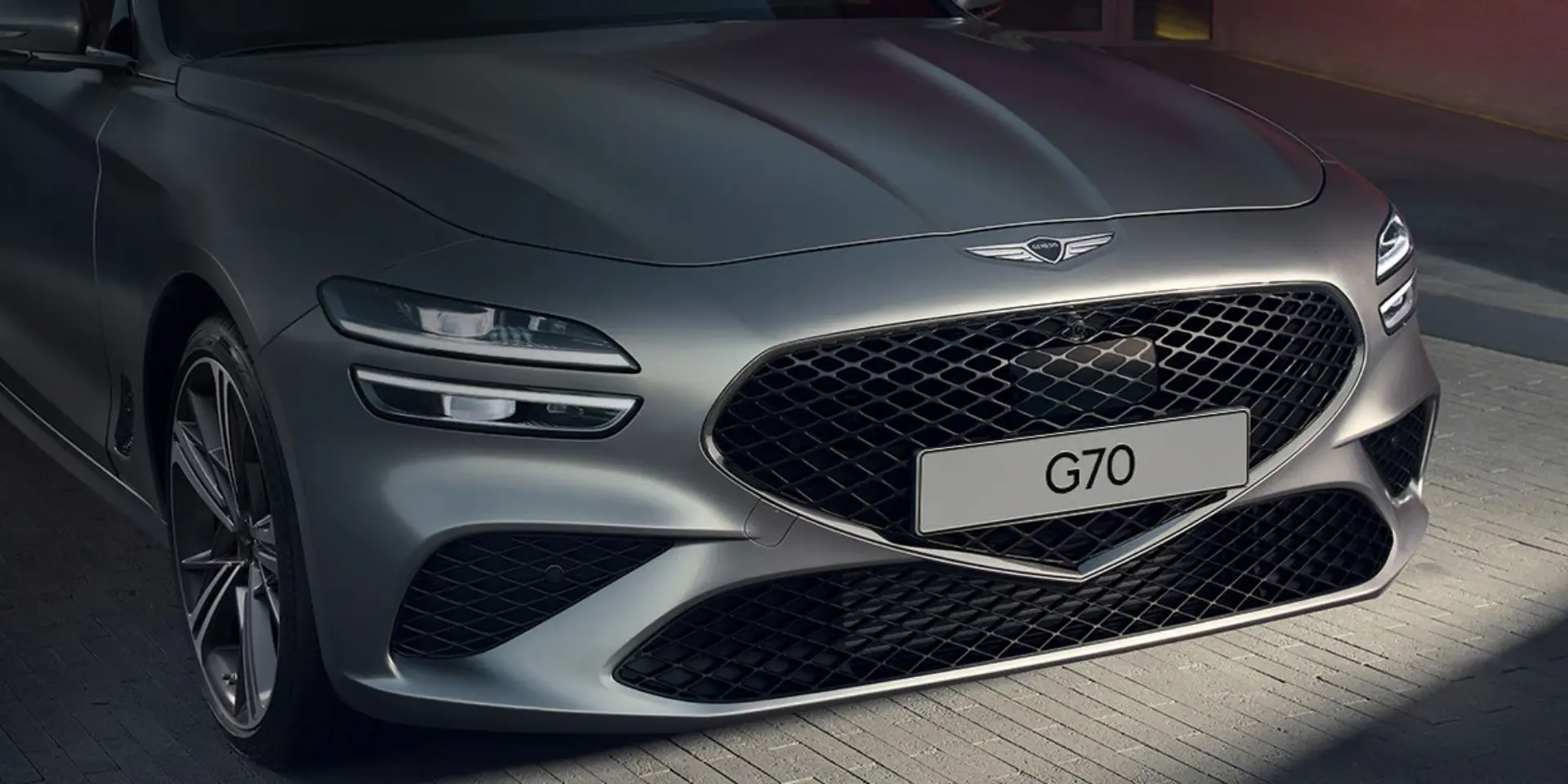 2026-genesis-g70-design-front-grille-car-back-catalogue