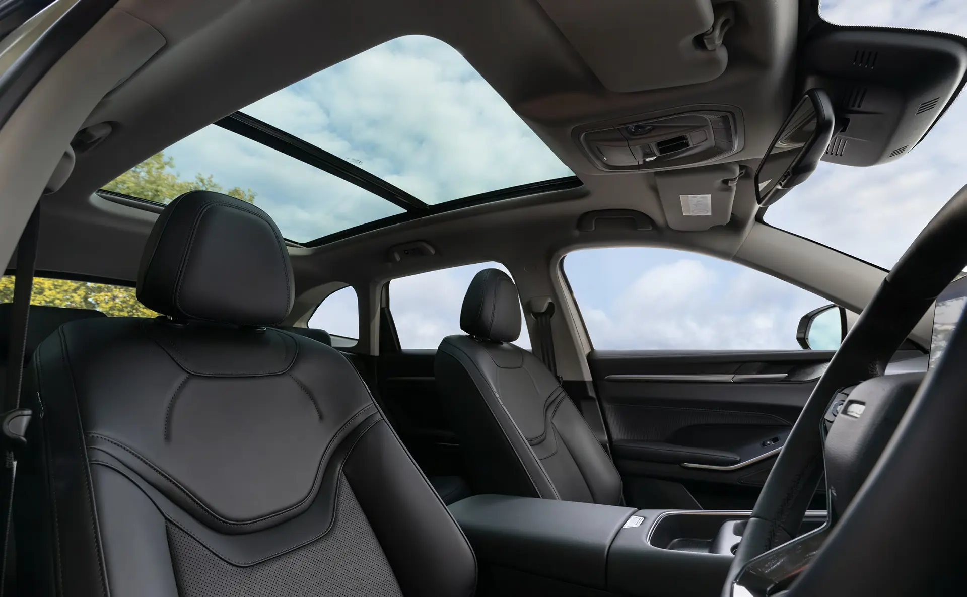 2025-gwm-haval-h6-interior-2-car-back-catalogue