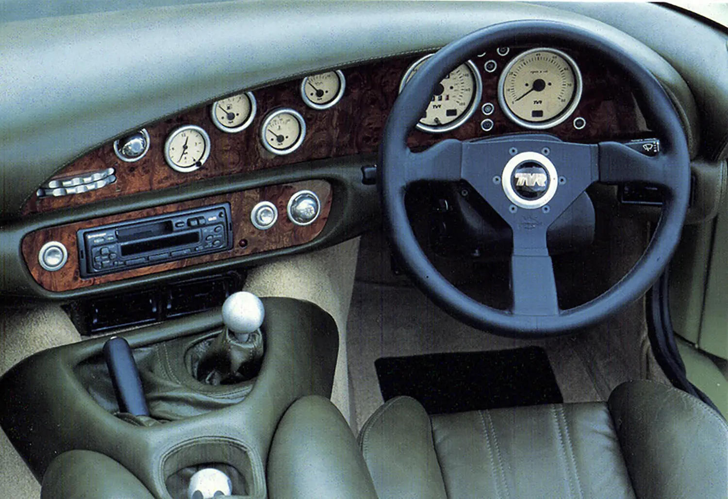 1997-tvr-chimaera-green-interior-car-back-catalogue